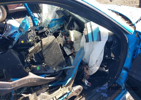 2016 Porsche 911 R from USA, damaged, VIN WP0AF2A93GS192623